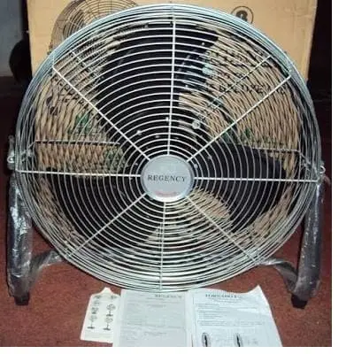 Kipas Angin Lantai 14" Regency FL-36 DLX/DELUXE ZDLX14/GMC